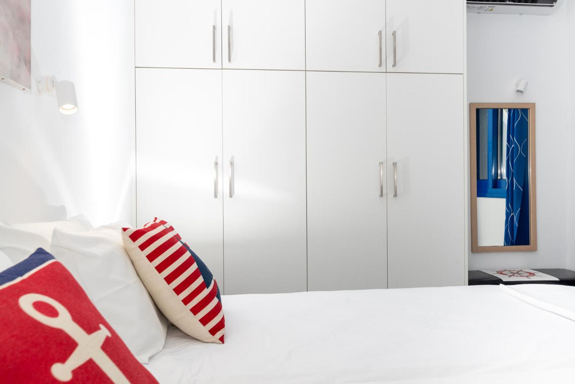 Stratos By Mroom Apartments Makrýgialos Exteriér fotografie